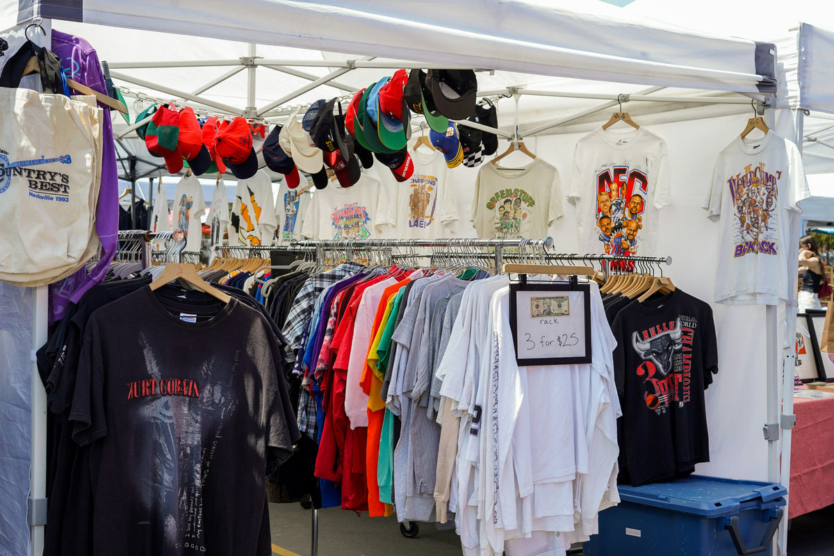 El negocio del merchandising: Por qué las playeras oversized de alta calidad son tu mejor inversión para conciertos